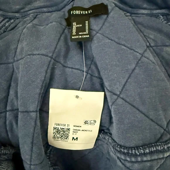 NWT Forever 21 Premium Label Quilted Blue Coat Size M - Picture 5 of 5